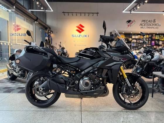 SUZUKI GSX-S1000GX ABS SUZUKI GSX-S1000GX ABS